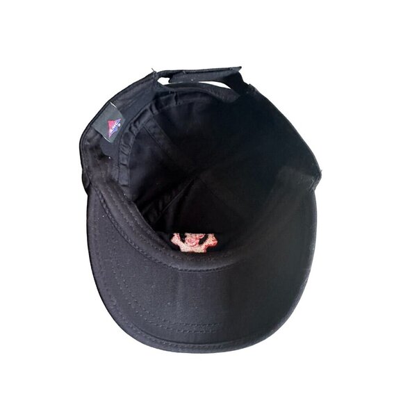 AMC Black Cap With Red Skull Logo Adjustable Strap - Picture 4 of 5
